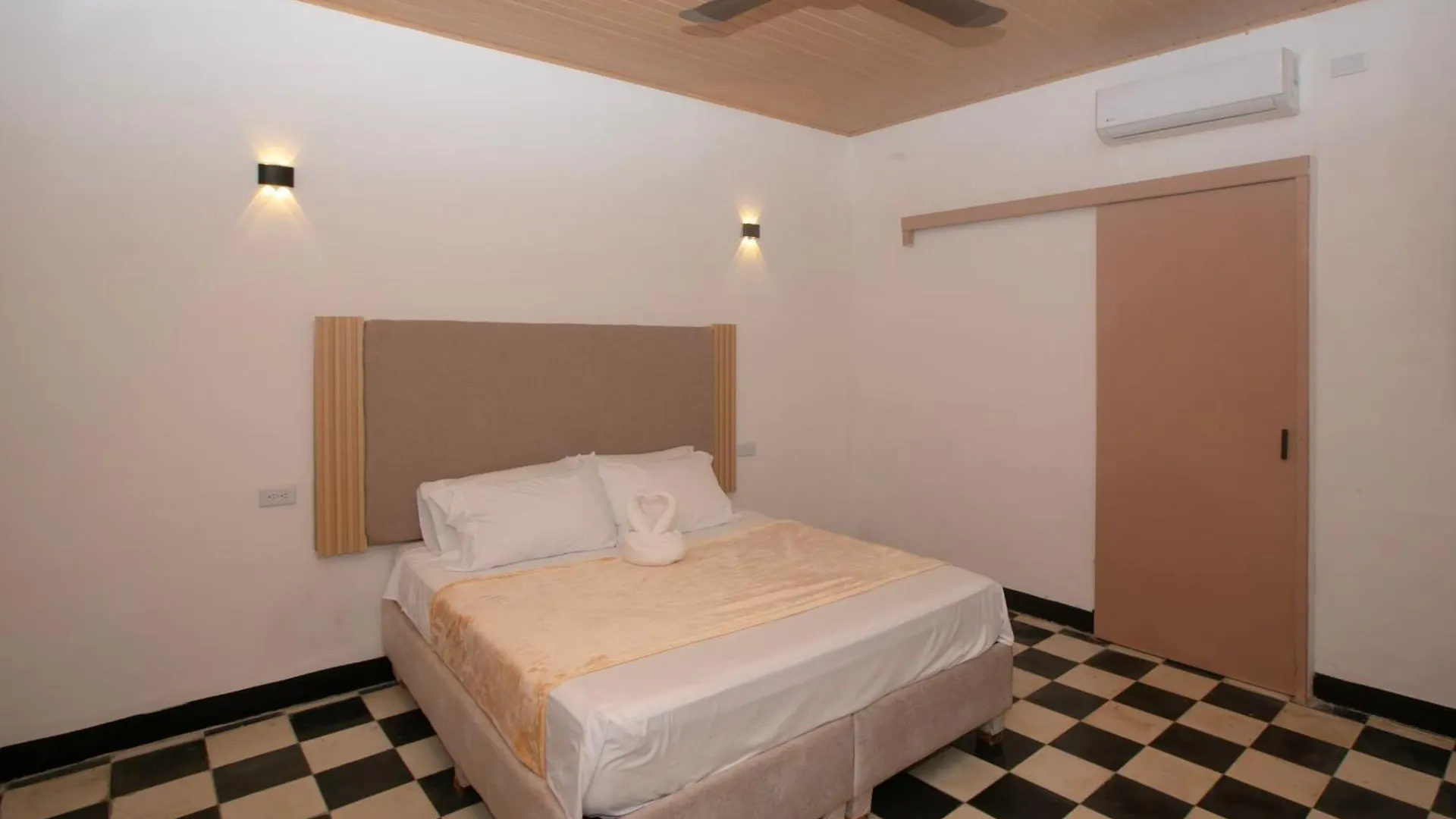 Hotel Casa Santa Cruz & Social Coffee Cartagena 0*,